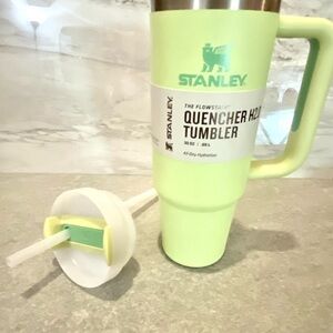 Stanley Quencher H2.0 Tumbler 30 oz Citron